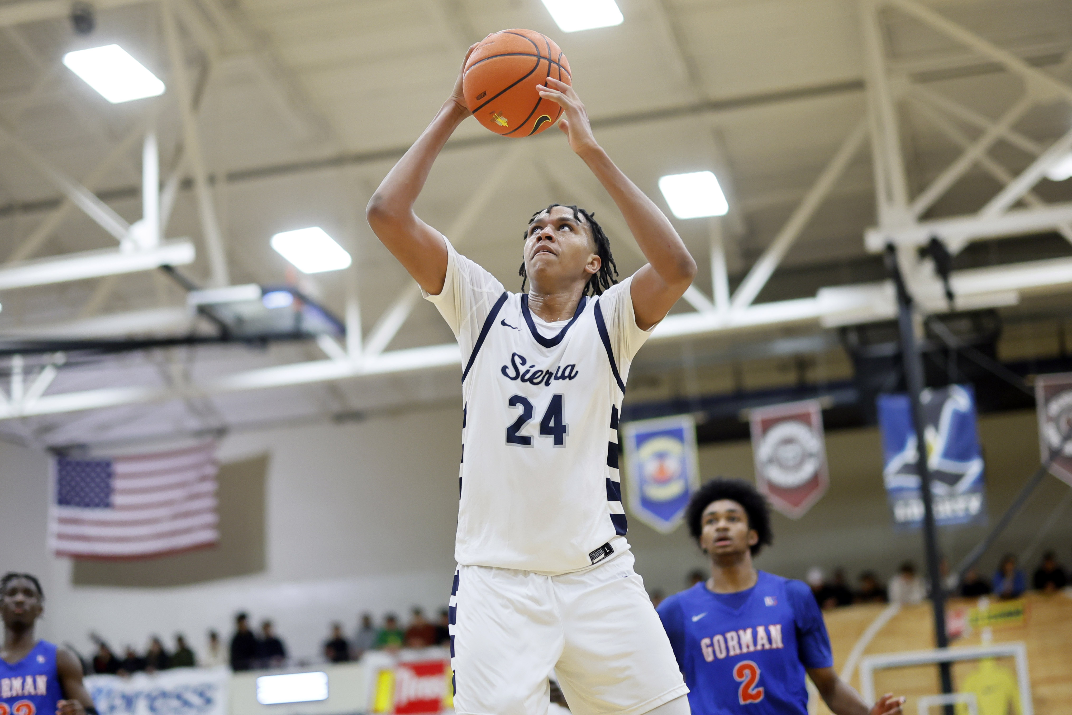 Sierra Canyon Bishop Gorman Les Schwab Invitational Soobum Im 26